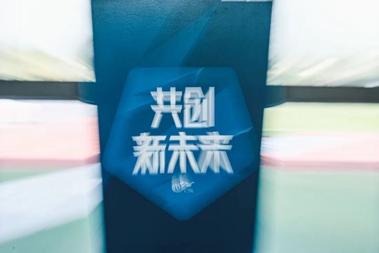 公主白嫩翘臀呻吟迎合